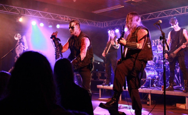 Necrotic Woods Live